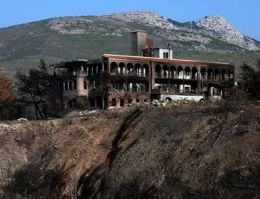 Πήτερ Λιβανός: 500.000 ευρώ στο Λύρειο Ίδρυμα για την αποκατάσταση των ζημιών
